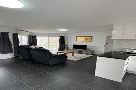 Photo of property in 2/6 Taka Street, Takanini, 2112