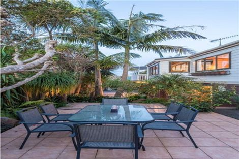 Photo of property in 1/10 Denby Lane, Northcote Point, Auckland, 0627