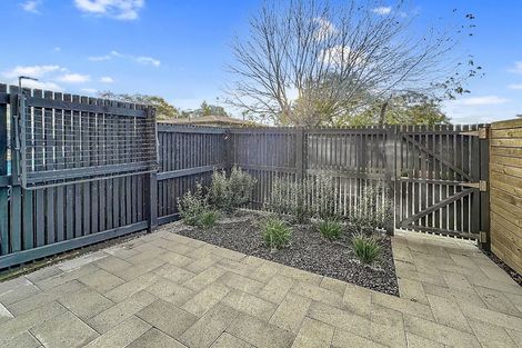 Photo of property in 13 Whati Lane, Henderson, Auckland, 0612
