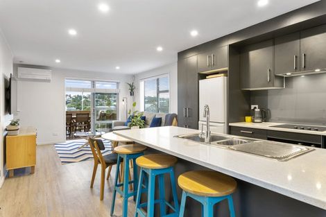 Photo of property in 44e Ambler Avenue, Glen Eden, Auckland, 0602