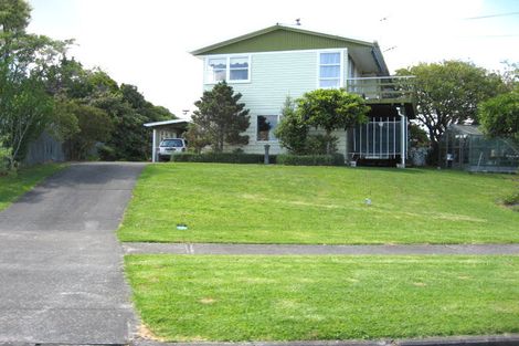 Photo of property in 15 Cross Street, Drury, 2113