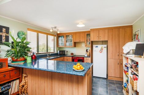Photo of property in 1931 Parewanui Road, Parewanui, Bulls, 4894