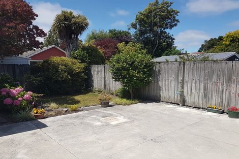 Photo of property in 54 Cleveland Street, Edgeware, Christchurch, 8013