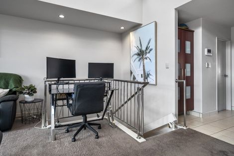 Photo of property in 6/29 Third Avenue, Tauranga, 3110