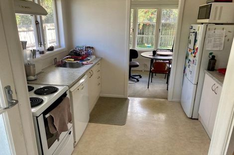 Photo of property in 93 Roberts Road, Te Atatu South, Auckland, 0610