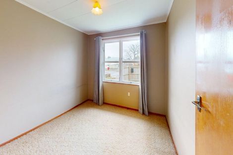 Photo of property in 22 Ellesmere Crescent, Highbury, Palmerston North, 4412