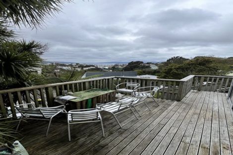 Photo of property in 18 Norna Crescent, Kelburn, Wellington, 6012