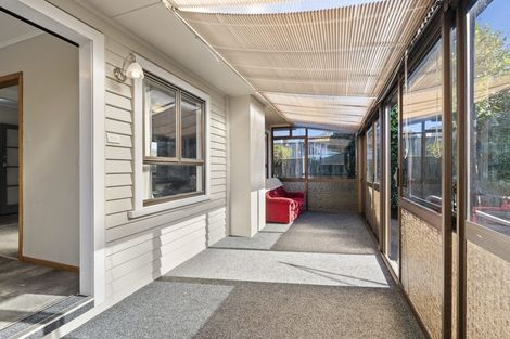 Photo of property in 6 Hughson Street, Waitara, 4320