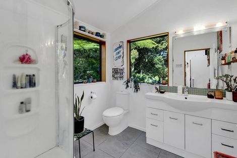 Photo of property in 45a Karina Road, Merrilands, New Plymouth, 4312