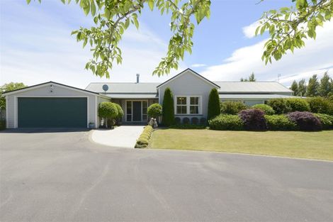 Photo of property in 16 Oak Tree Lane, Rolleston, 7614