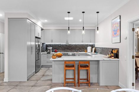 Photo of property in 274 Polson Hill Drive, Aokautere, Palmerston North, 4471