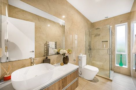 Photo of property in 44 Boocock Crescent, Orewa, 0931