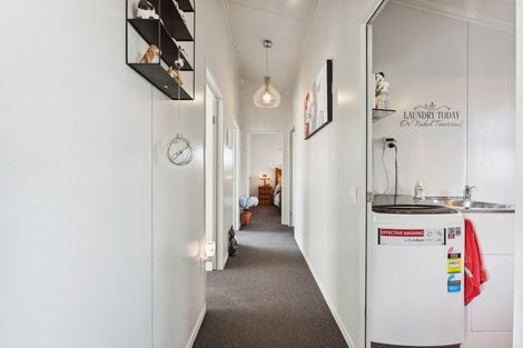 Photo of property in 68 Grey Street, Woodville, 4920