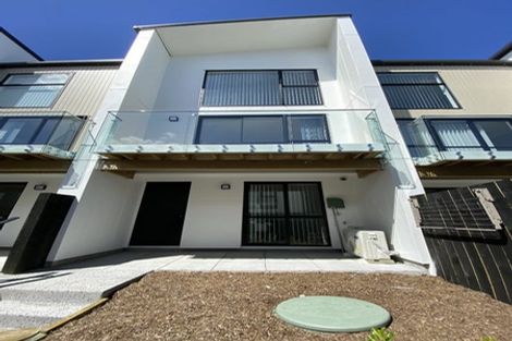 Photo of property in 31 Hinonga Loop, Silverdale, 0932