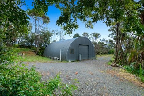 Photo of property in 429 Kiwitahi Road, Helensville, 0875