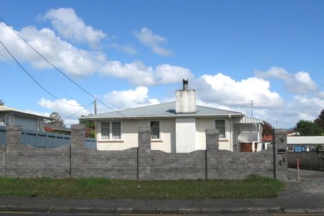 Photo of property in 44 Strid Road, Te Atatu South, Auckland, 0610