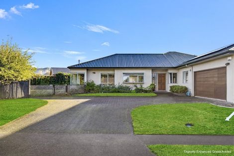 Photo of property in 6 Holdsworth Drive, Otamatea, Whanganui, 4500