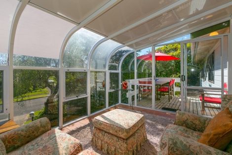 Photo of property in 4 Lindaver Grove, Merrilands, New Plymouth, 4312