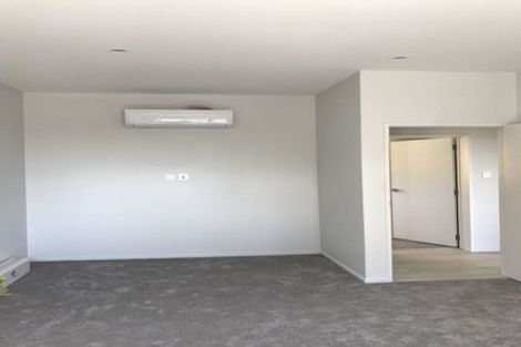 Photo of property in 3 Gamble Way, Massey, Auckland, 0614