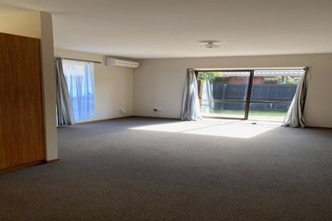 Photo of property in 7 Clipston Place, Halswell, Christchurch, 8025