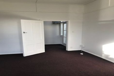 Photo of property in 98 Constable Street, Newtown, Wellington, 6021