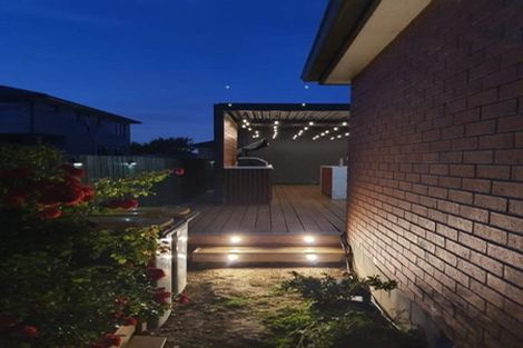 Photo of property in 49d Cambridge Terrace, Papatoetoe, Auckland, 2025