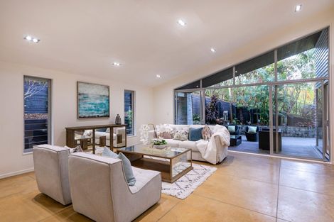 Photo of property in 177a Upper Harbour Drive, Greenhithe, Auckland, 0632