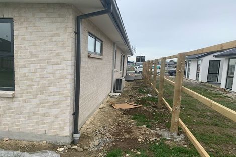 Photo of property in 184 Faringdon Boulevard, Rolleston, 7615