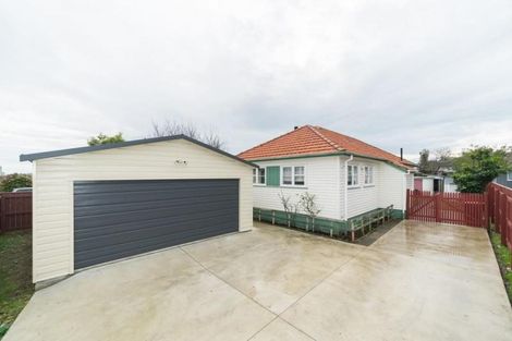 Photo of property in 33 Moheke Avenue, Roslyn, Palmerston North, 4414
