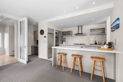 Photo of property in 24 Providence Place, Redwood, Christchurch, 8051