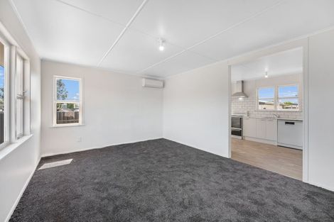 Photo of property in 52 Dover Road, Flaxmere, Hastings, 4120