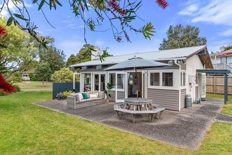 Photo of property in 34 Vista Paku, Pauanui, Hikuai, 3579