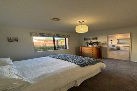 Photo of property in 72 Sovereign Drive, Papamoa Beach, Papamoa, 3118