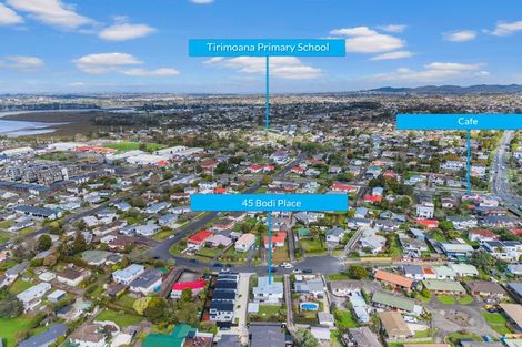 Photo of property in 45 Bodi Place, Te Atatu South, Auckland, 0610