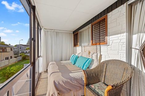 Photo of property in 40 Maunganui Road, Mount Maunganui, 3116