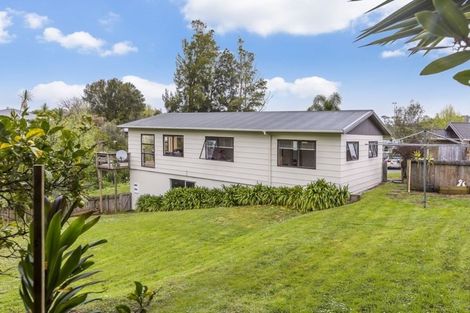 Photo of property in 9 Great North Road, Warkworth, 0910