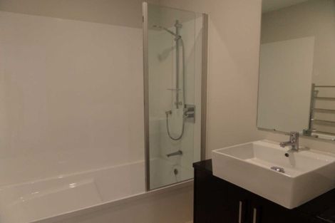Photo of property in 10/182 Flat Bush School Road, Flat Bush, Auckland, 2019
