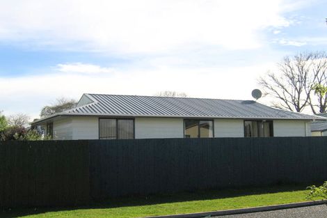 Photo of property in 2 Rachel Place, Dinsdale, Hamilton, 3204