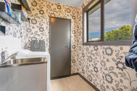 Photo of property in 43 Herriot Street, Richmond, Invercargill, 9810