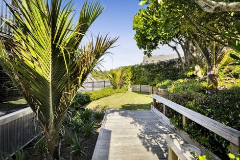 Photo of property in 30 Ngamotu Road, Moturoa, New Plymouth, 4310