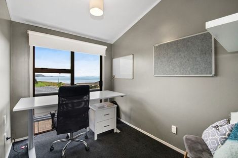 Photo of property in 23a Rosario Crescent, Red Beach, 0932