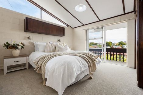 Photo of property in 33 Garthwood Road, Hillcrest, Hamilton, 3216