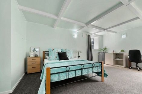 Photo of property in 8 Cedar Street, Maungaraki, Lower Hutt, 5010