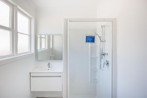 Photo of property in 73 Rangiora Avenue, Roslyn, Palmerston North, 4414