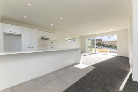 Photo of property in 11 Rauta Way, Helensville, 0800