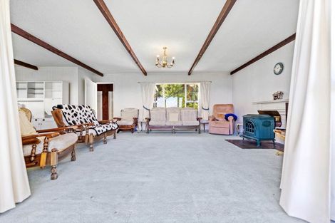 Photo of property in 10 Te Hepera Street, Waipahihi, Taupo, 3330