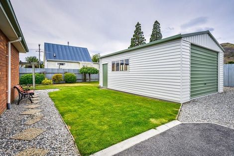 Photo of property in 64 Erris Street, Cromwell, 9310