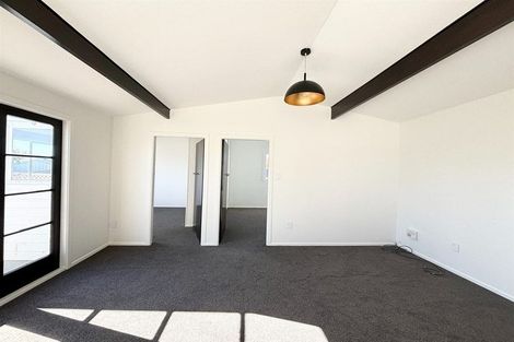 Photo of property in 151 Estuary Road, South New Brighton, Christchurch, 8062