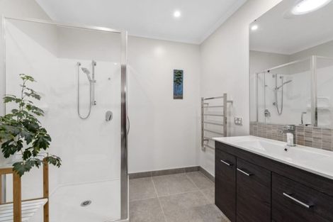 Photo of property in 10 Weta Road, Hobsonville, Auckland, 0616