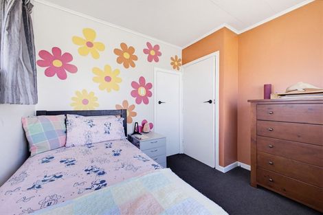 Photo of property in 22 Brookes Terrace, Waitara, 4320